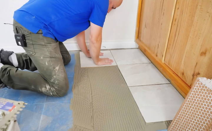 how to tile a floor step by step