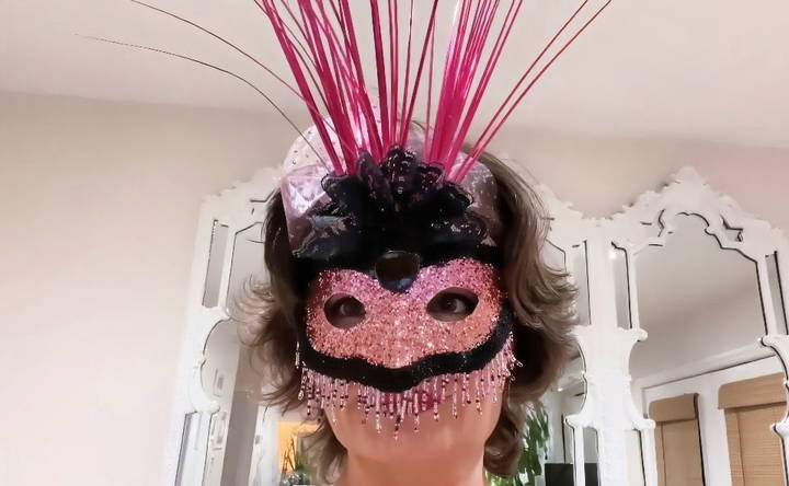 make your own masquerade mask