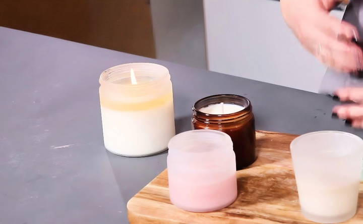 making soy wax candles