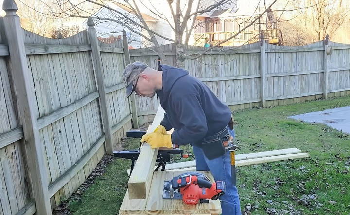 simple diy rain barrel stand