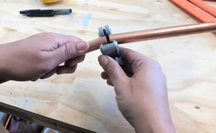 cutting the copper tubes