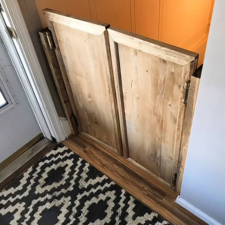 easy diy saloon door