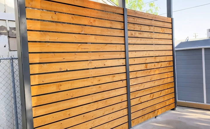 how to build a horizontal fence