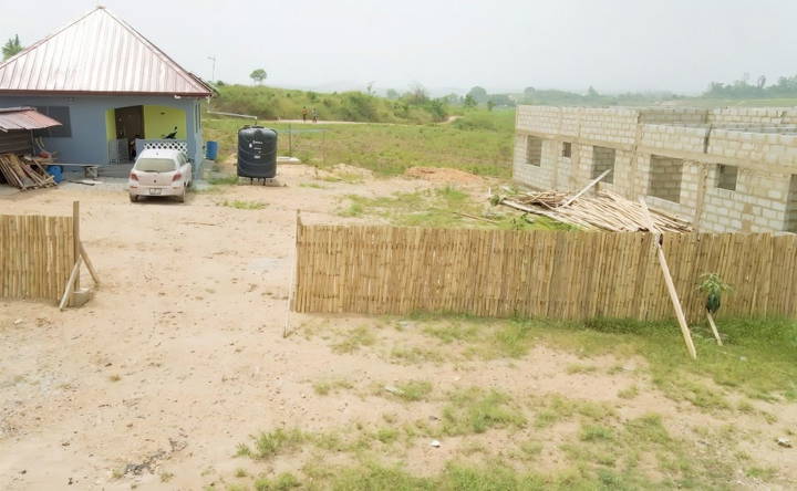 how to make a bamboo fence