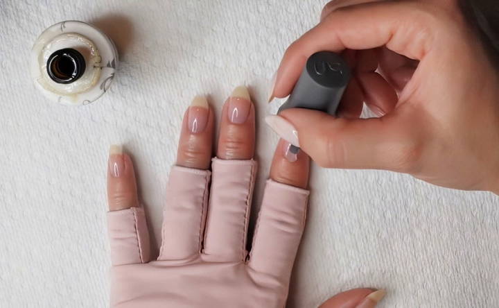 applying gel polish