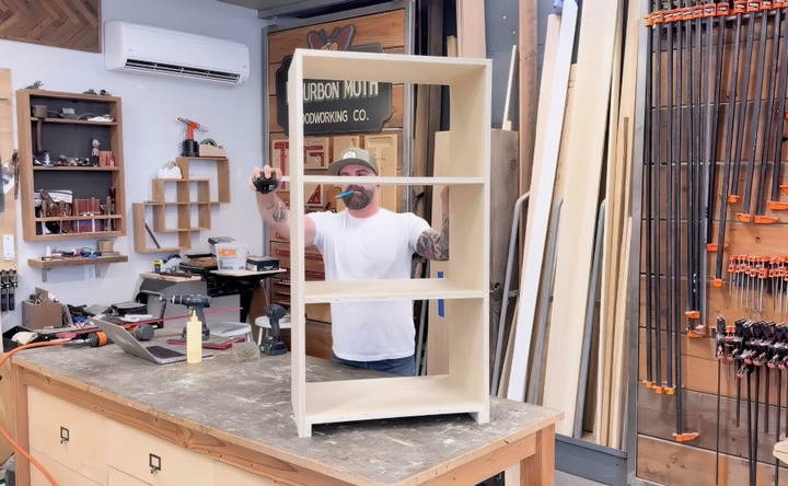 building the laundry room cabinet carcass