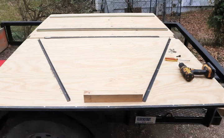 building the roof top tent base