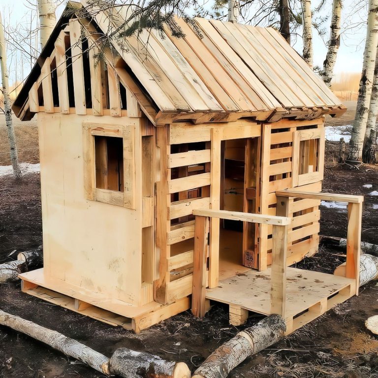 Building a DIY Pallet Playhouse