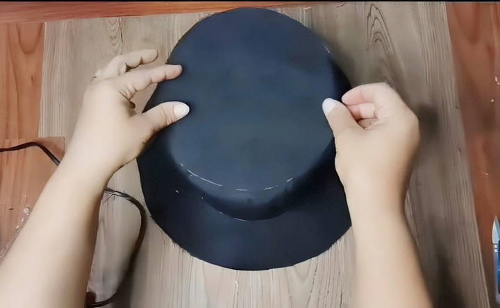 covering hat with fabric