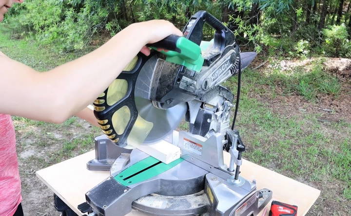 cut the lumber for grill cart