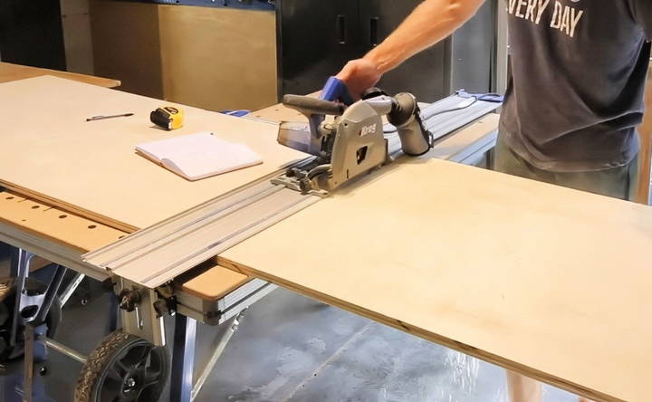 cut the plywood and prepare materials