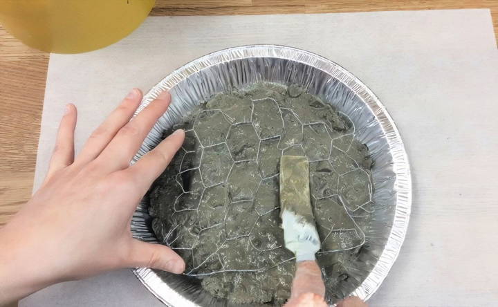 fill the stepping stones mold