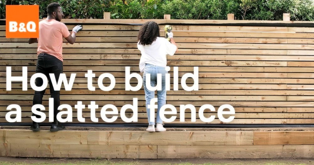 Building a DIY Horizontal Slat Fence