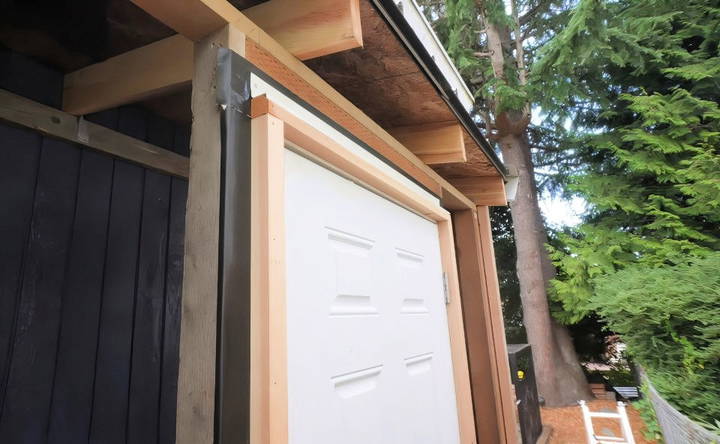 hang the small shed door