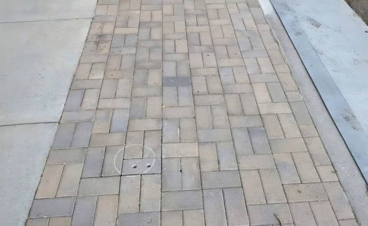 how to build a paver driveway