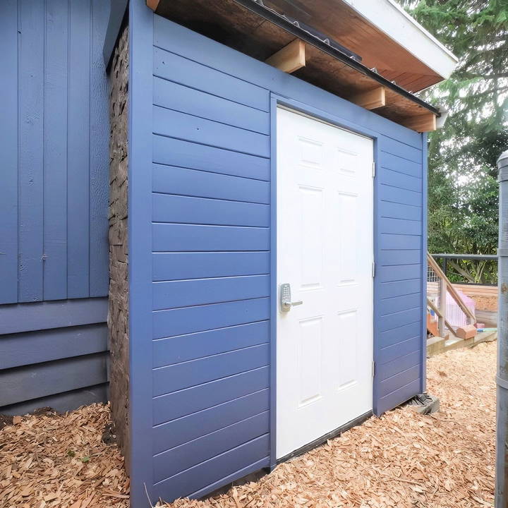 how to build a small storage shed