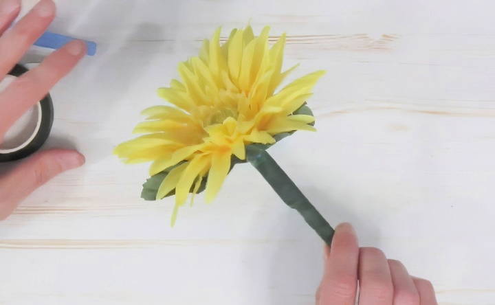 how to make a flower pen