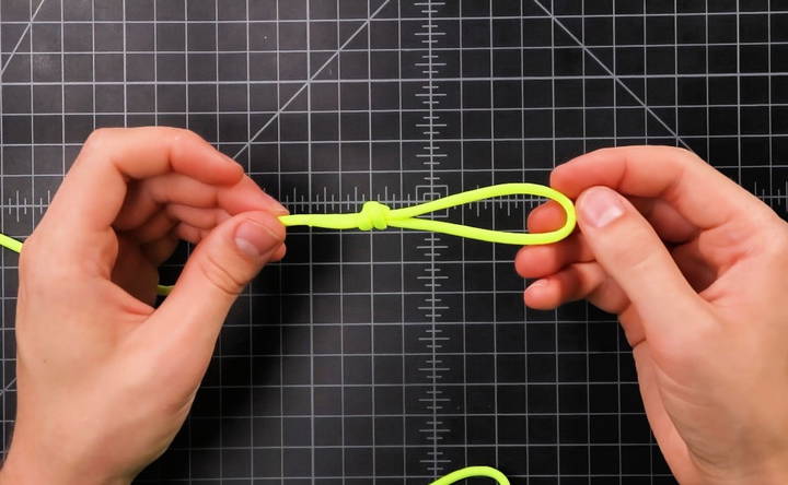 how to tie an overhand knot for breakaway