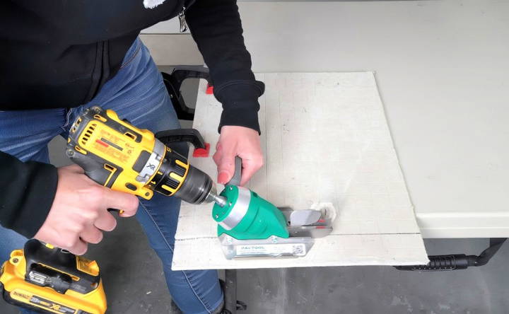 cutting cement board with snapper shear