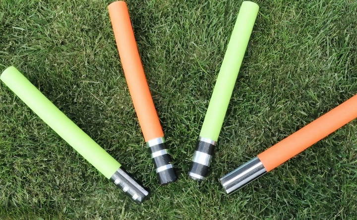 easy diy pool noodle lightsaber