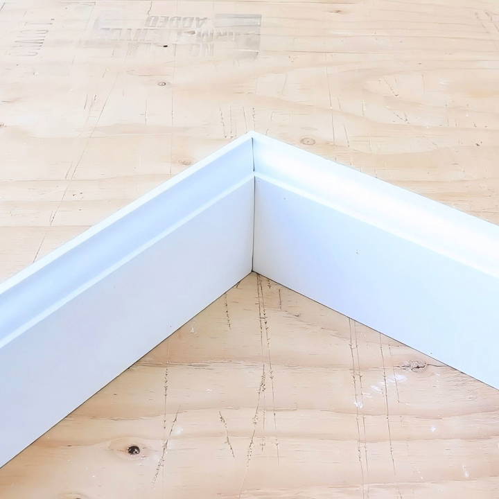 how to cut baseboard corners