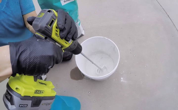 mix white tile mortar for the best results