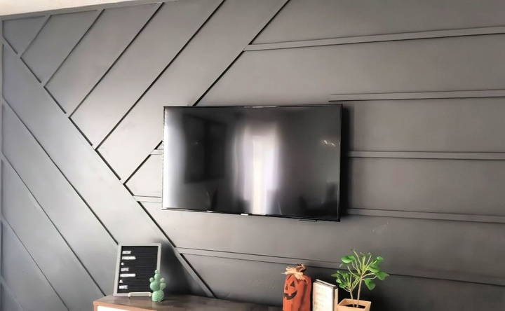 mounting the tv on an accent wall