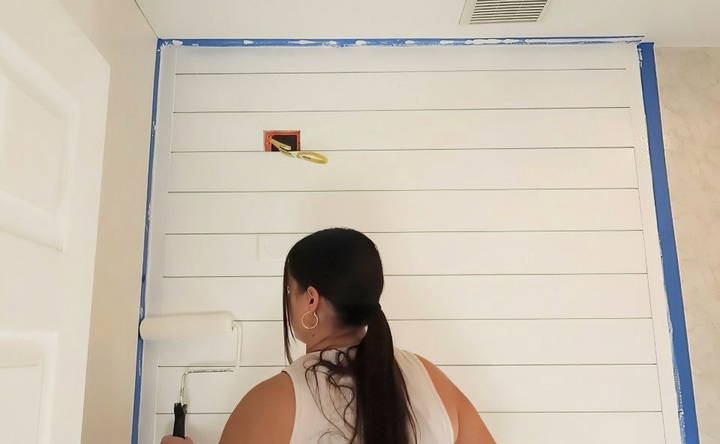 styling the shiplap accent wall