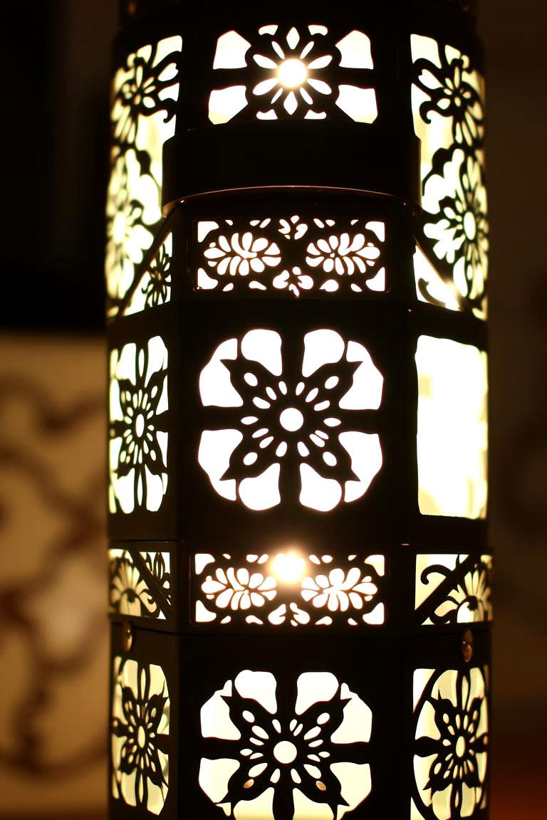 Artistic Metal Lanterns - 24 Bohemian Desert Decor Ideas