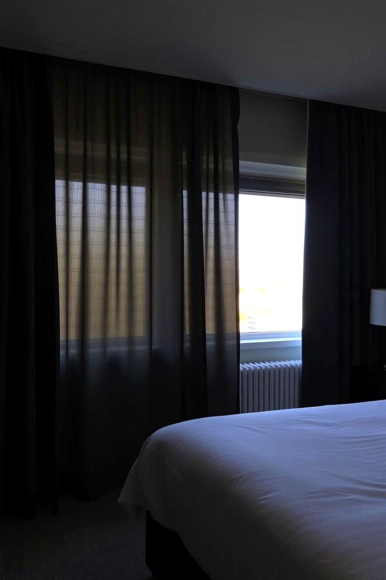 Blackout Curtains for Uninterrupted Sleep - 24 guest room ideas