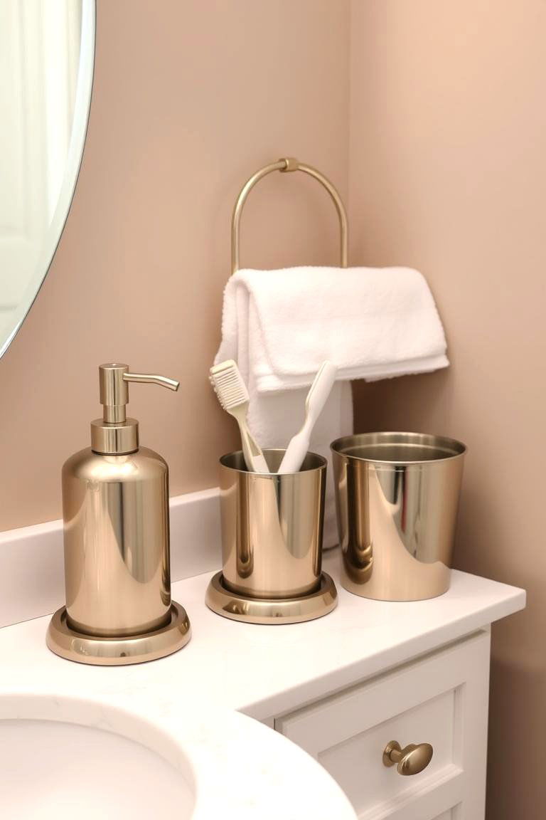 Coordinating Bath Accessories - 24 Romantic Bathroom Ideas