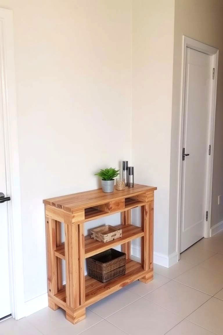 Pallet Hallway Console Table - 24 Pallet Furniture Ideas