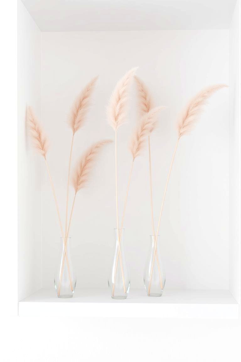 Pampas Grass in Bud Vases - 24 Pampas Grass Decor Ideas